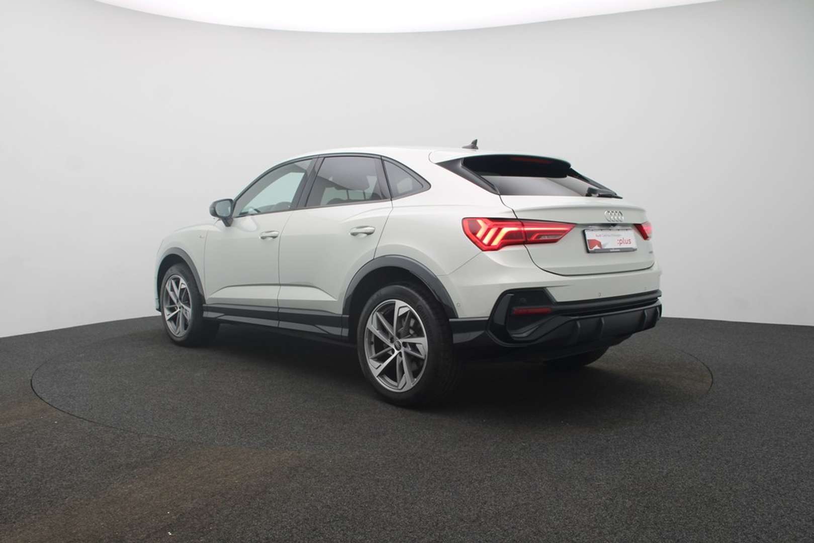 Audi Q3 Sportback 40 TDI S Line - 2023 - Joinsteer - #2