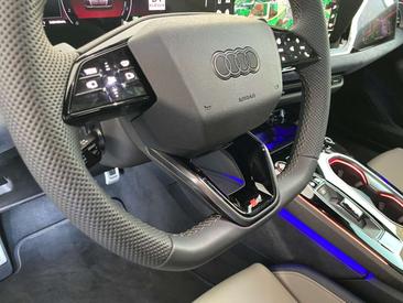 Audi A6 S Line Avant TFSI — photo 17