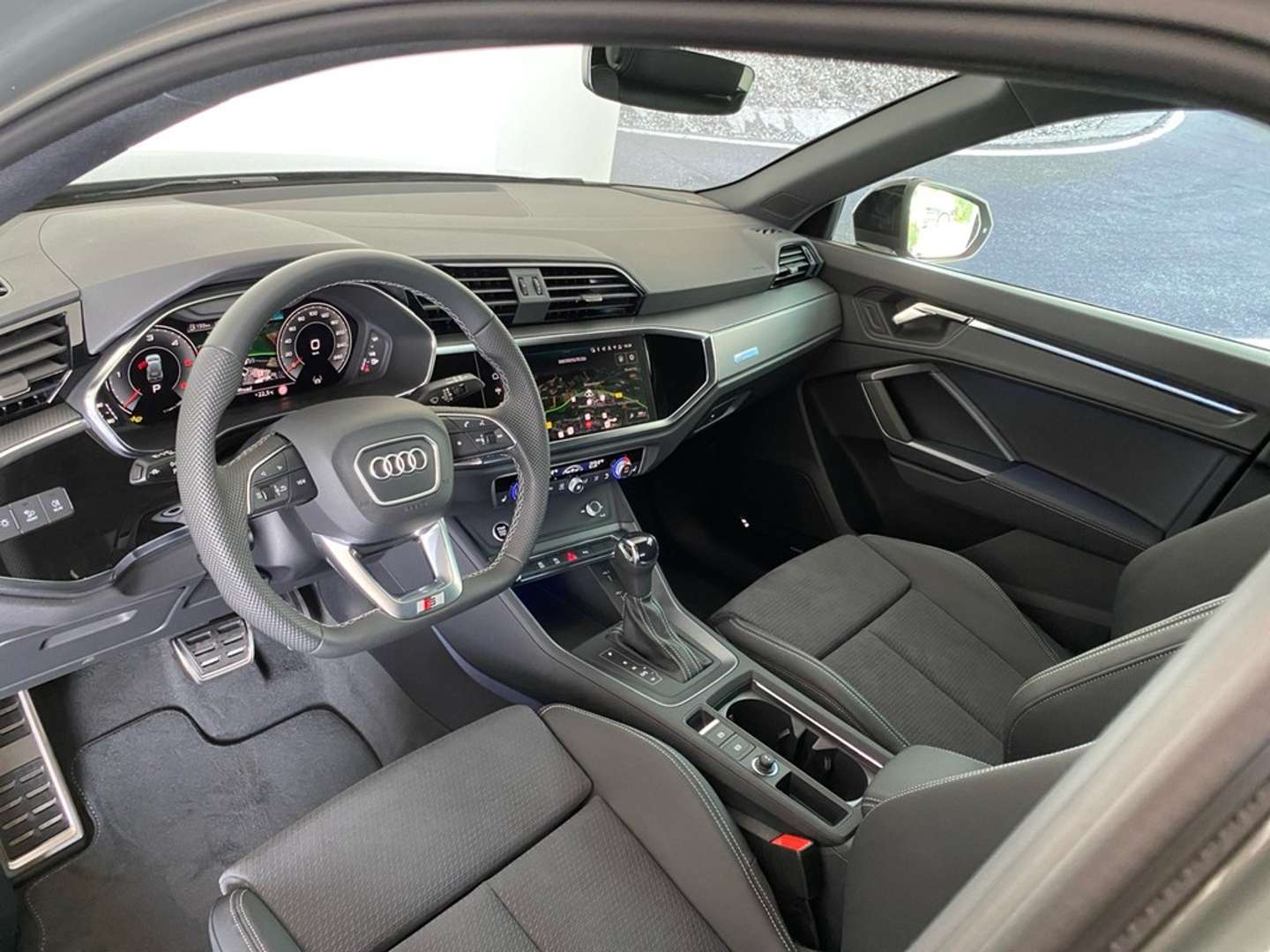 Audi Q3 S Line 35 TDI - 2025 - Joinsteer - #3