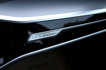 Audi A6 Avant 40 TDI — photo 21