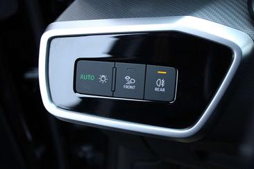 Audi A6 Avant 40 TDI — photo 22