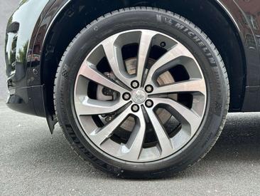 Land Rover Discovery Sport Dynamic HSE D200 — photo 8