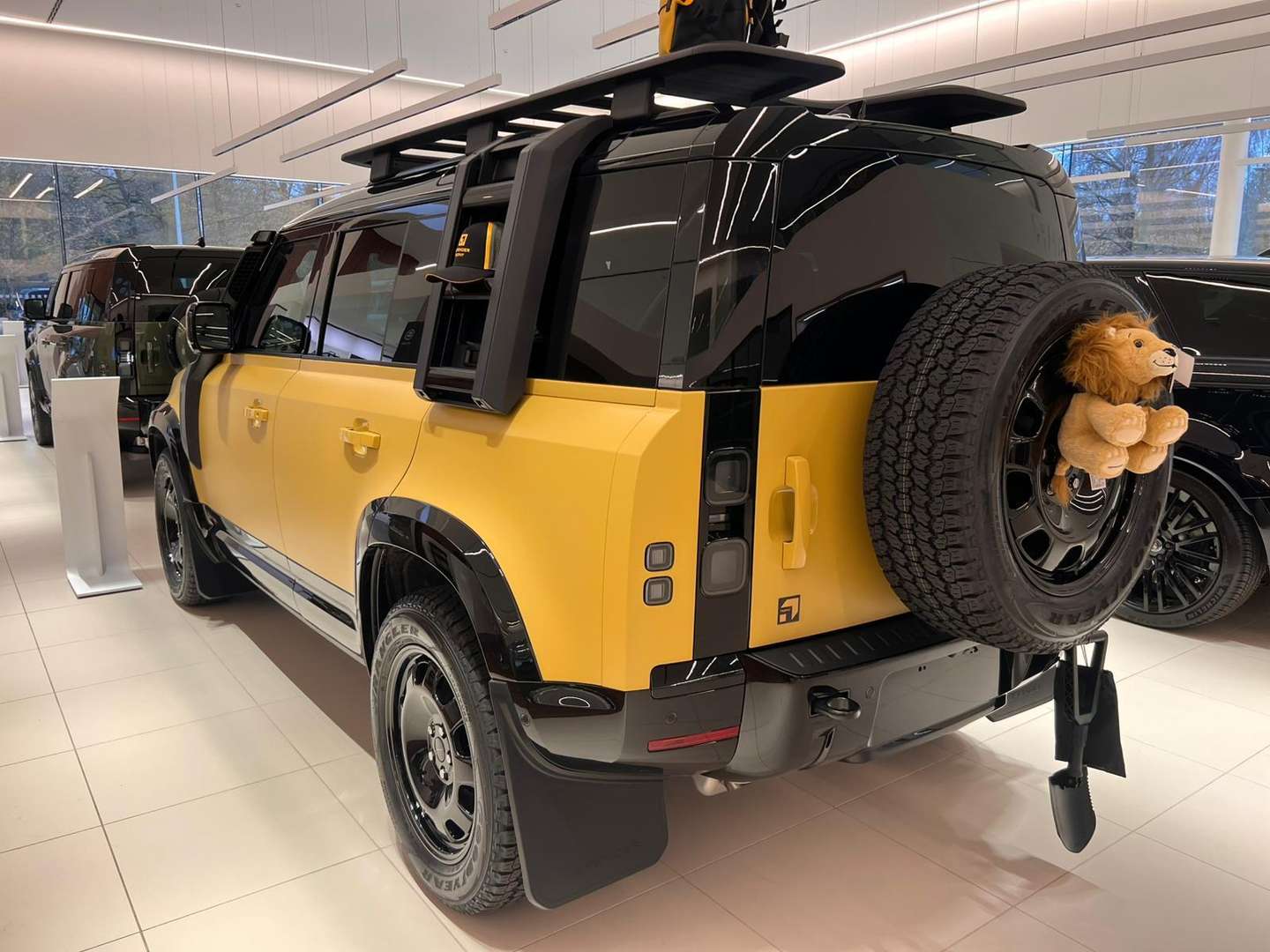 Land Rover Defender Trophy Edition D350 - 2025 - Joinsteer - #6