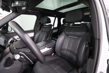 Land Rover Range Rover SV P510e — photo 8