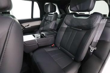 Land Rover Range Rover SV P510e — photo 15