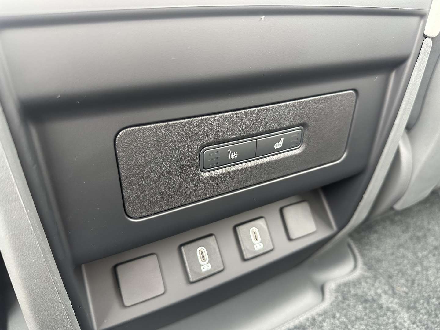 Land Rover Defender X-Dynamic HSE - 2025 - Joinsteer - #12