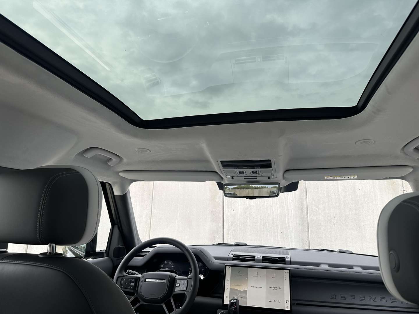 Land Rover Defender X-Dynamic HSE - 2025 - Joinsteer - #19