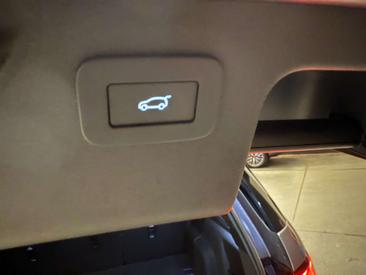 Land Rover Discovery Sport R-DYNAMIC P300e — photo 27
