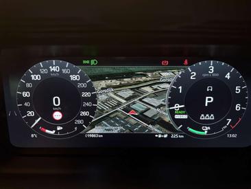 Land Rover Discovery Sport R-DYNAMIC P300e — photo 33