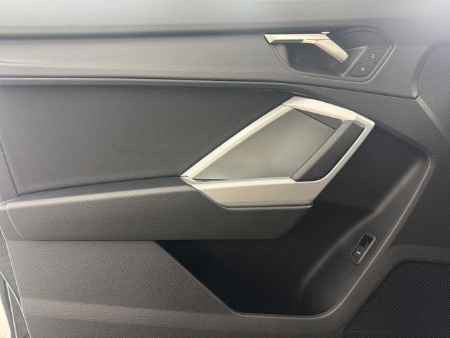Audi Q3 Advanced 35 TFSI S Tronic - 2025 - Joinsteer - #6