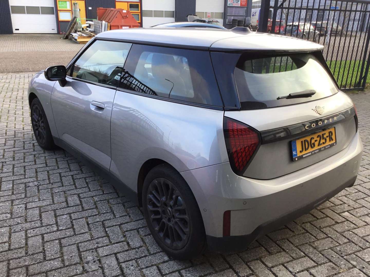 Mini Cooper E Essential Electric - 2025 - Joinsteer - #2