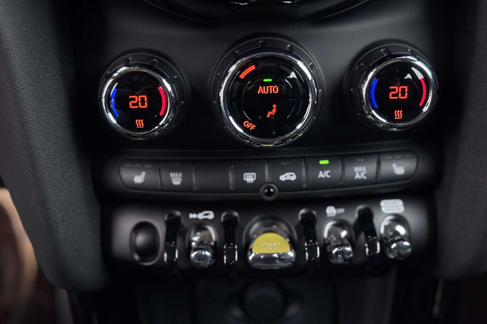 Mini Cooper SE Sportleder_Électrique - 2023 - Joinsteer - #24