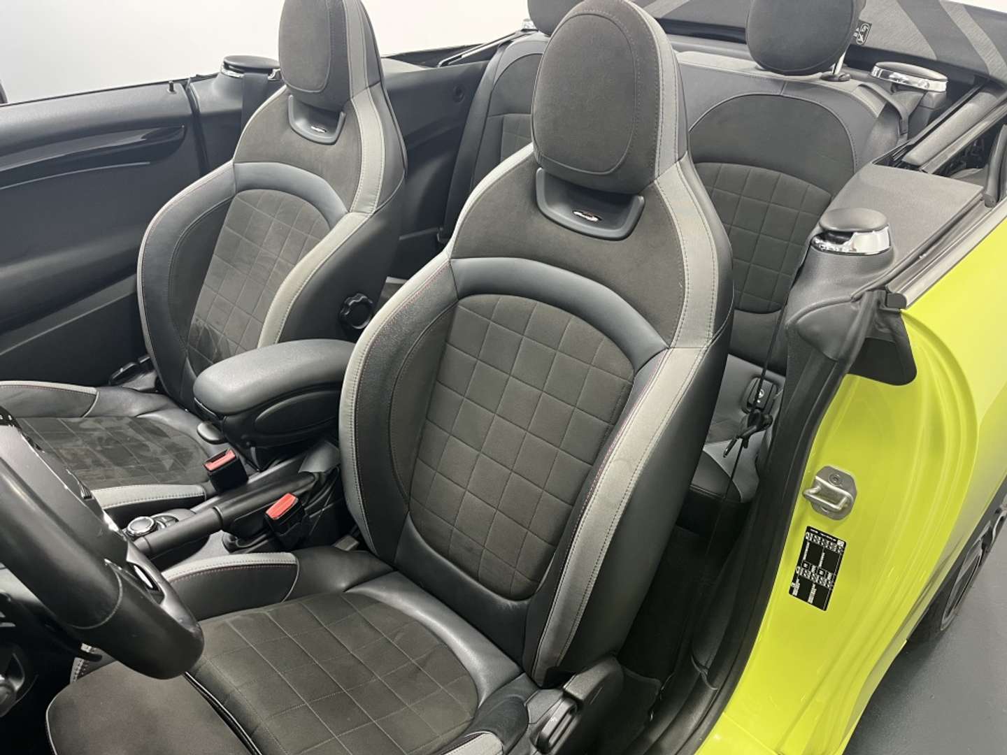 Mini Cabrio John Cooper Works - 2021 - Joinsteer - #20