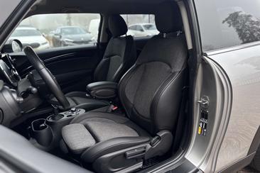 Mini Cooper SE Comfort Access Electric — photo 7