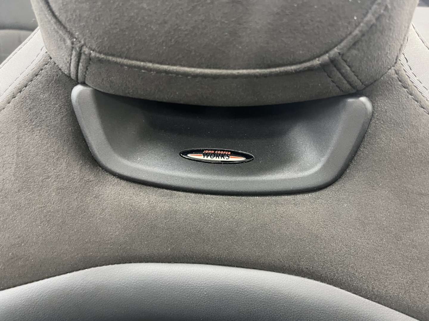 Mini Cabrio John Cooper Works - 2021 - Joinsteer - #22