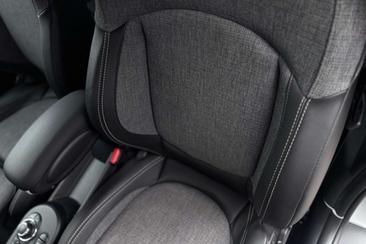 Mini Cooper SE Comfort Access Electric — photo 8