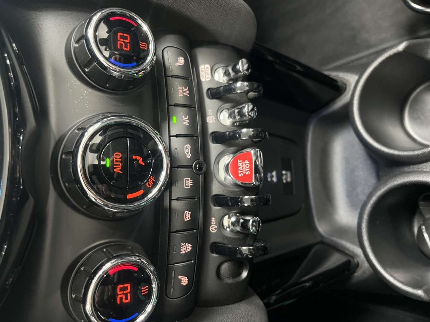 Mini Cabrio John Cooper Works - 2021 - Joinsteer - #25