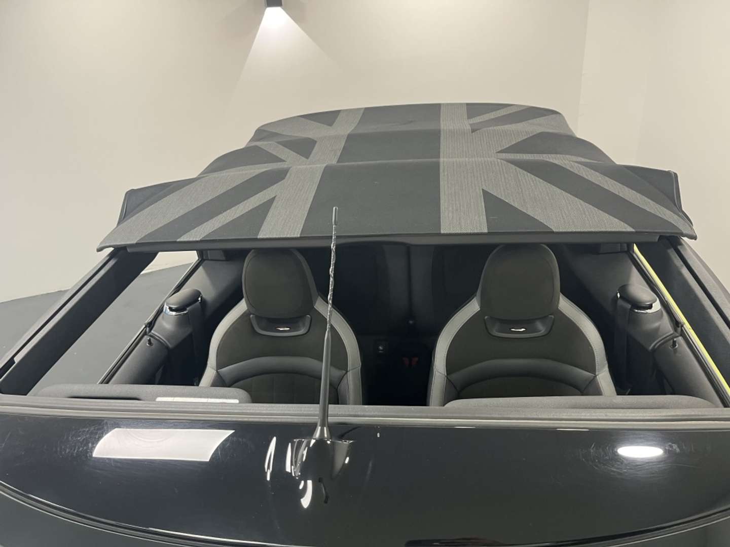 Mini Cabrio John Cooper Works - 2021 - Joinsteer - #29