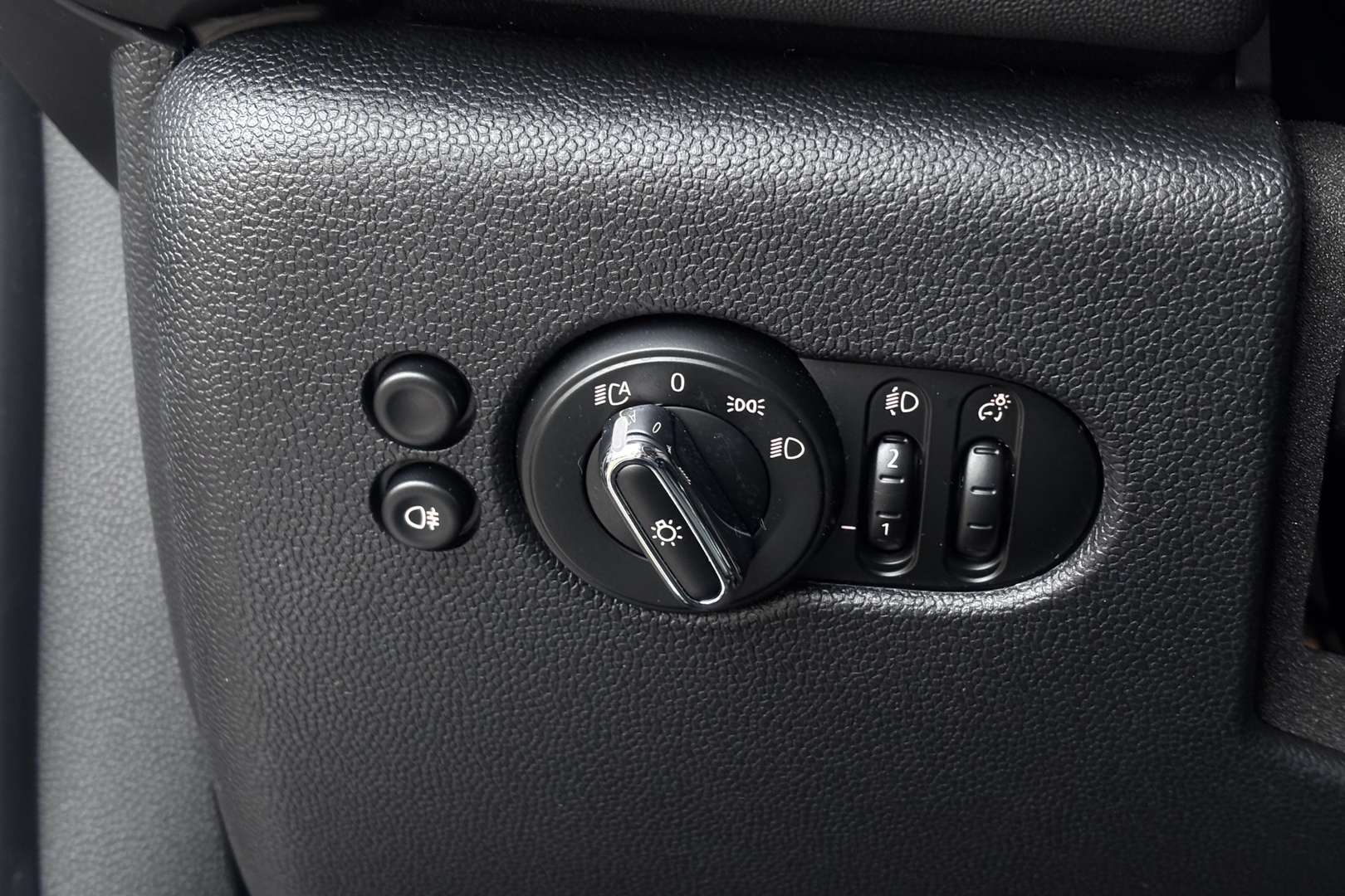 Mini Cooper SE Sportleder_Électrique - 2023 - Joinsteer - #45