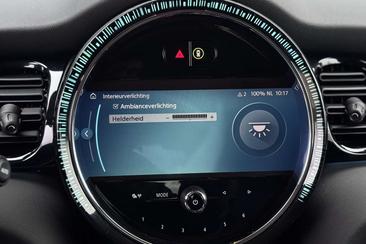 Mini Cooper SE Comfort Access Electric — photo 36