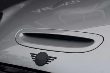 Mini Cooper SE Comfort Access Electric — photo 39