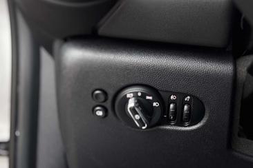 Mini Cooper SE Comfort Access Electric — photo 44