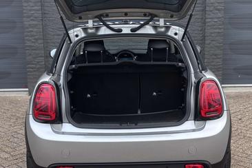 Mini Cooper SE Comfort Access Electric — photo 47