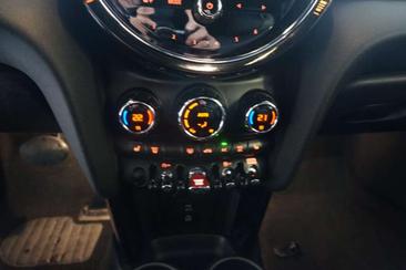 Mini 3 Portes Edition Camden Cooper — photo 9