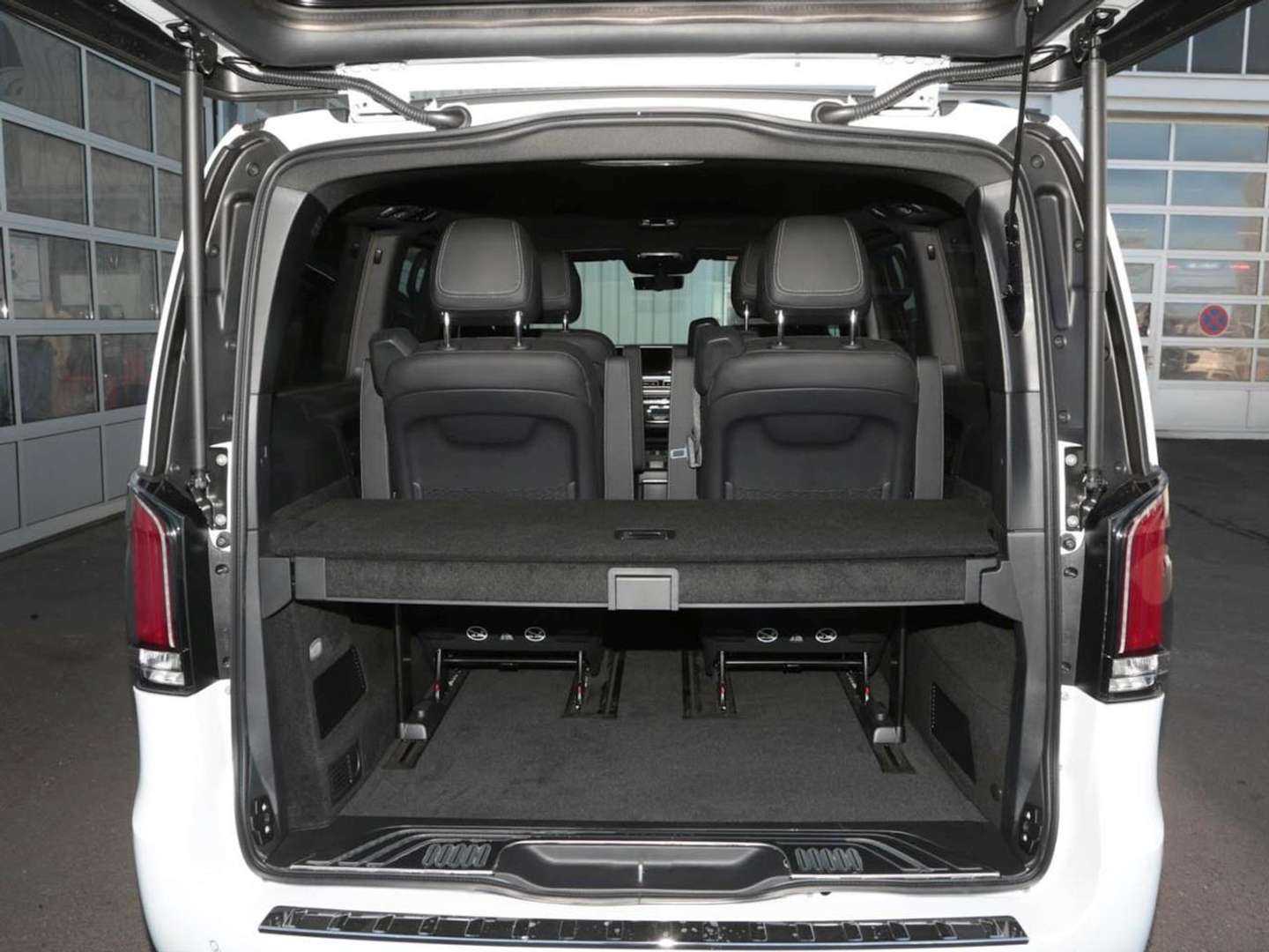 Mercedes V 300 300 AMG Line - 2025 - Joinsteer - #6