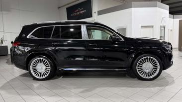 Mercedes GLS 600 Maybach — photo 6