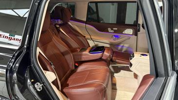 Mercedes GLS 600 Maybach — photo 14