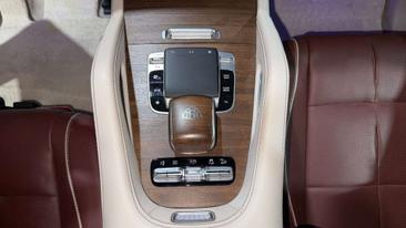 Mercedes GLS 600 Maybach — photo 35