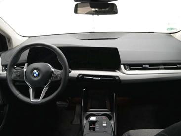BMW Série 2 Adaptive 220d — photo 5