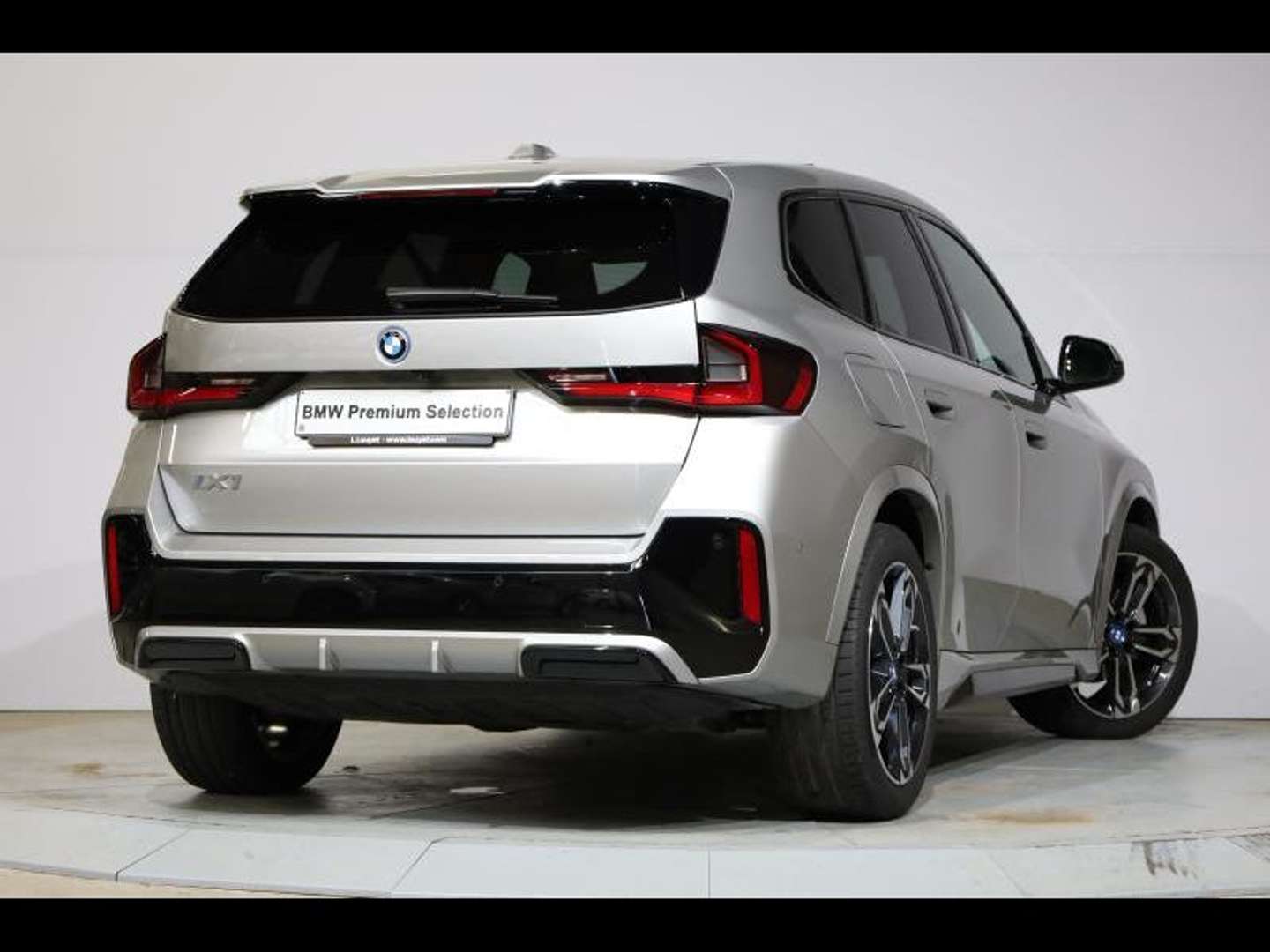 BMW IX1 M Sport EDrive20 - 2025 - Joinsteer - #2