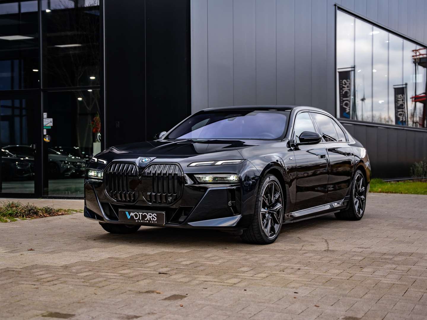 BMW I7 M Sport XDrive60 - 2023 - Joinsteer - #2