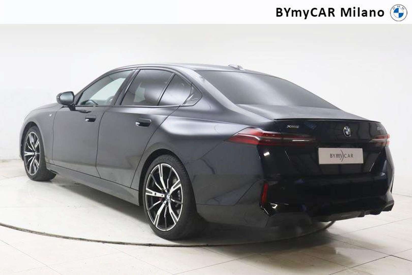 BMW Série 5 M Sport 520d XDrive - 2025 - Joinsteer - #15