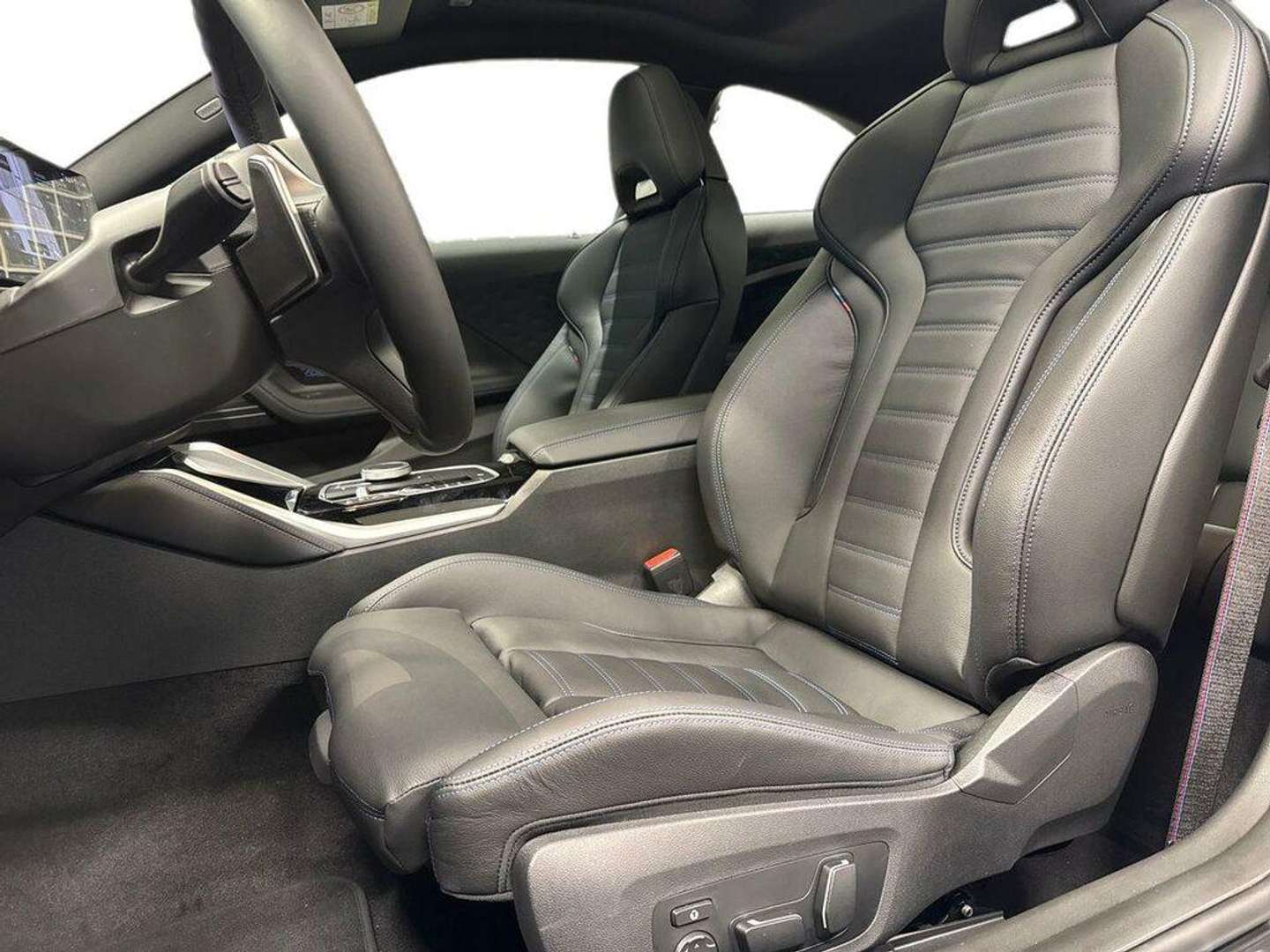 BMW Série 2 Coupé 240i XDrive - 2025 - Joinsteer - #13