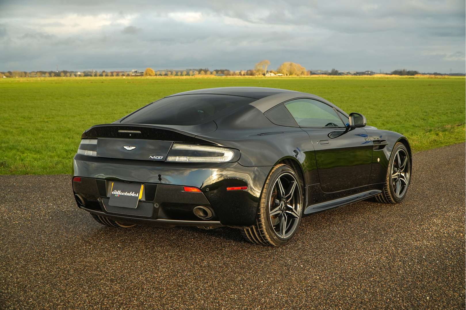 Aston Martin Vantage V8 4.7 N430 - 2016 - Joinsteer - #2