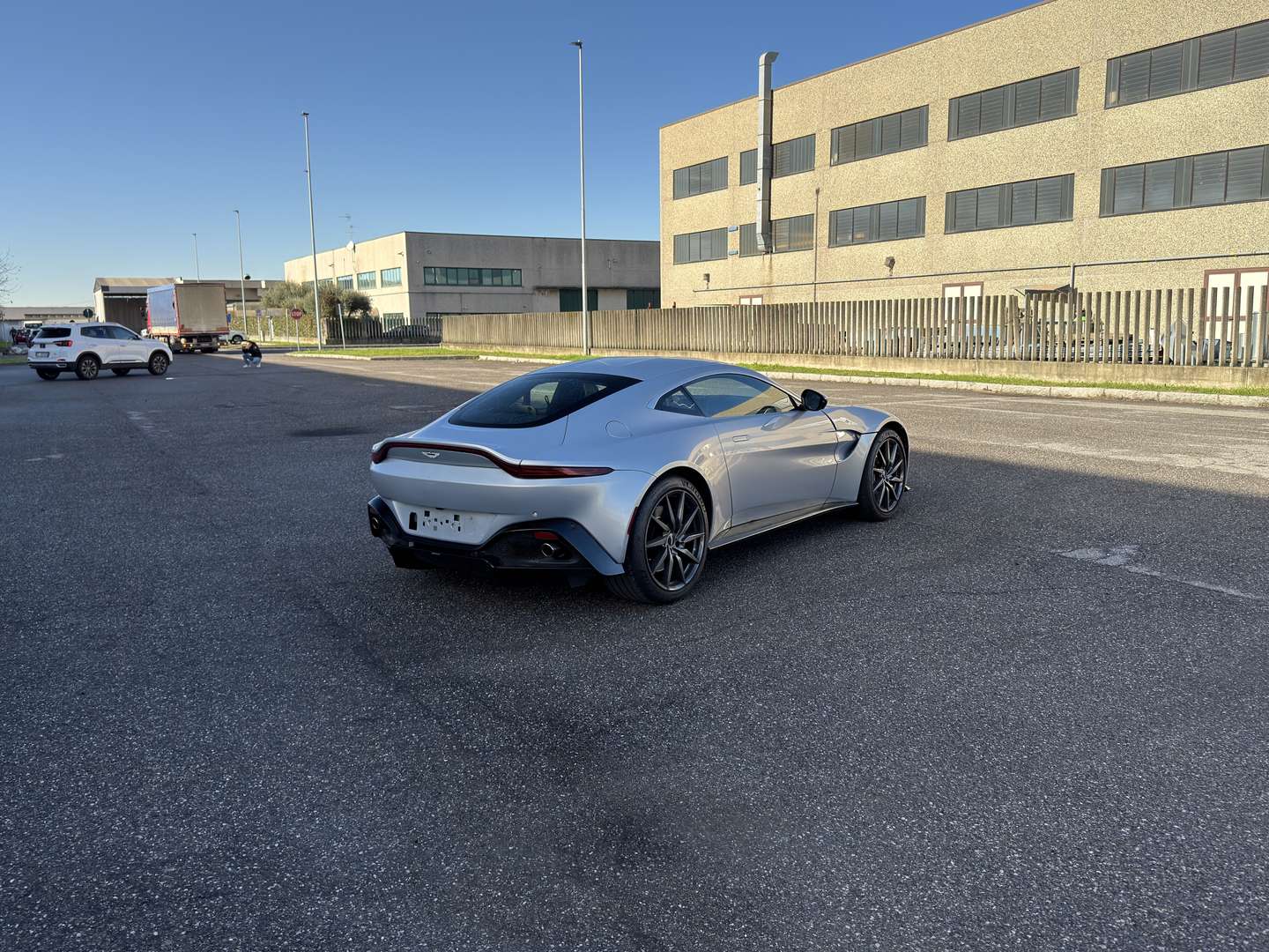 Aston Martin Vantage Coupe 4.0 V8 Auto - 2020 - Joinsteer - #4