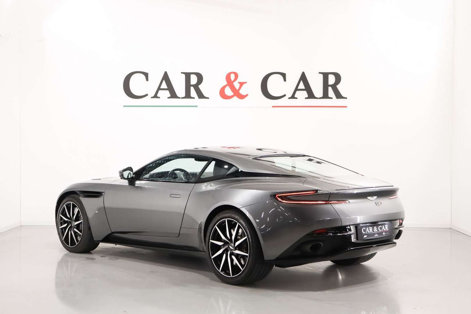 Aston Martin DB11 Coupé V12 - 2018 - Joinsteer - #2