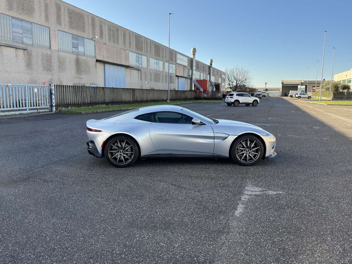 Aston Martin Vantage Coupe 4.0 V8 Auto - 2020 - Joinsteer - #5