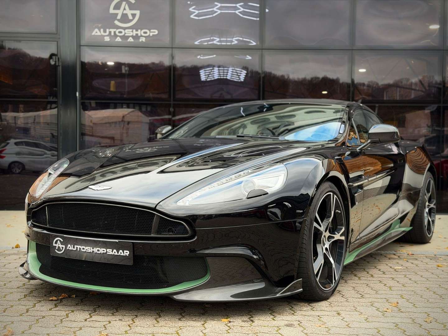 Aston Martin Vanquish Coupé V12 - 2017 - Joinsteer - #1