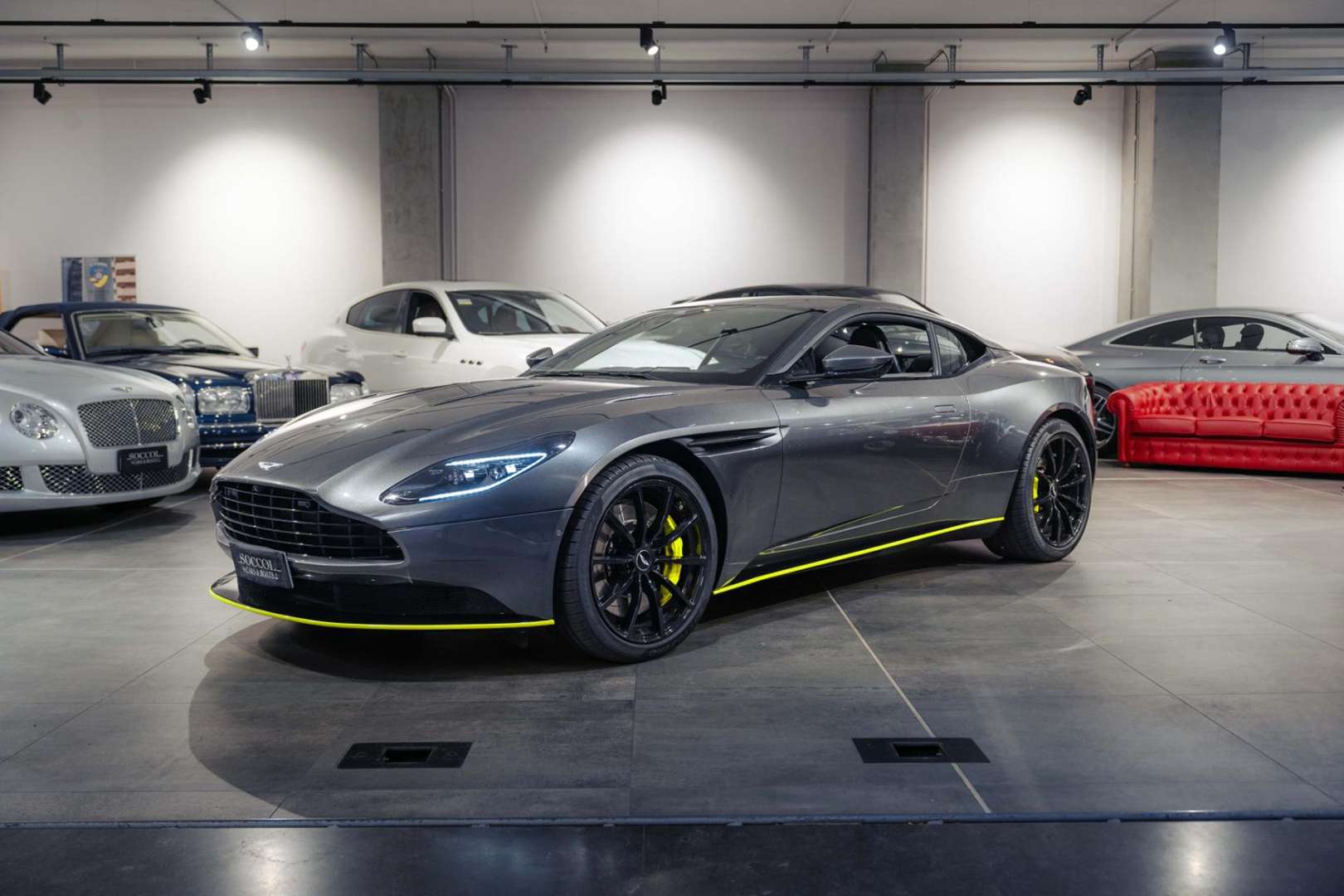 Aston Martin DB11 Coupé V12 5.2 AMR - 2020 - Joinsteer - #2