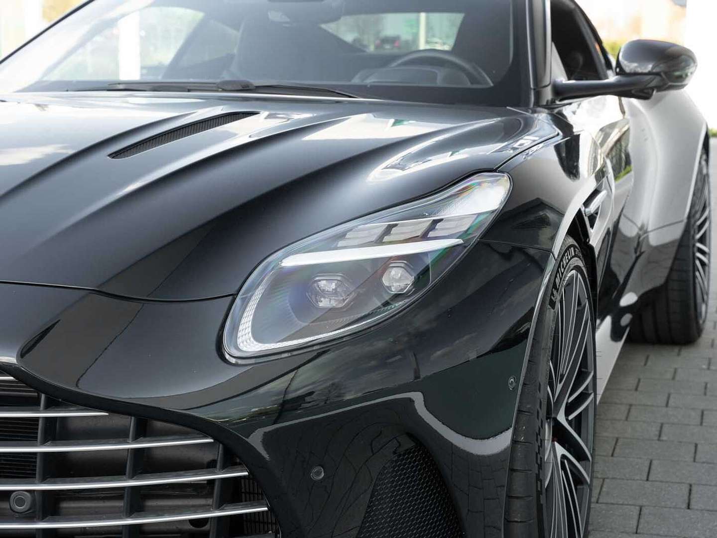 Aston Martin DB12 V8 Coupé Carbon Ceramic - 2024 - Joinsteer - #24