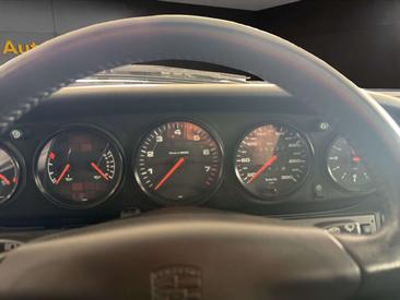 Porsche 993 Targa — photo 10