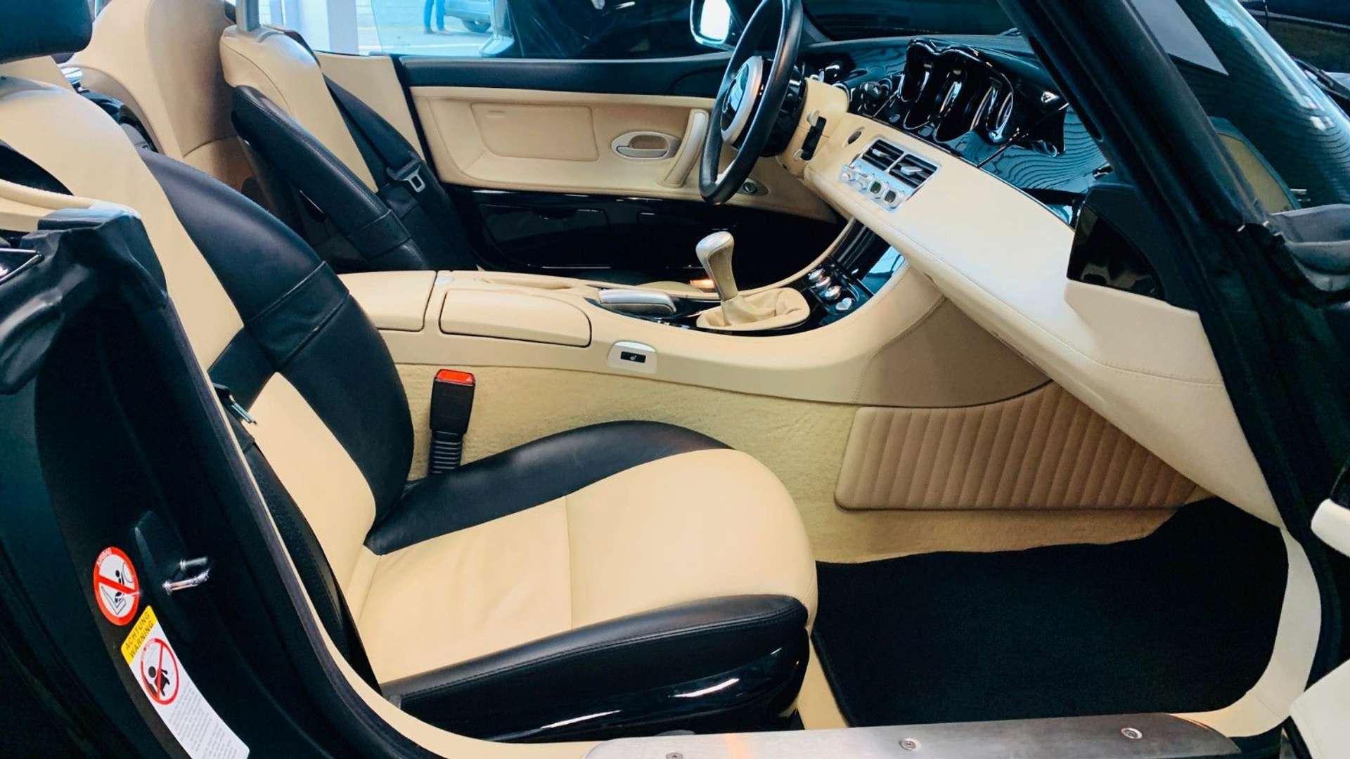 BMW Z8 Roadster PerfPackage Black 4.9 - 2001 - Joinsteer - #36