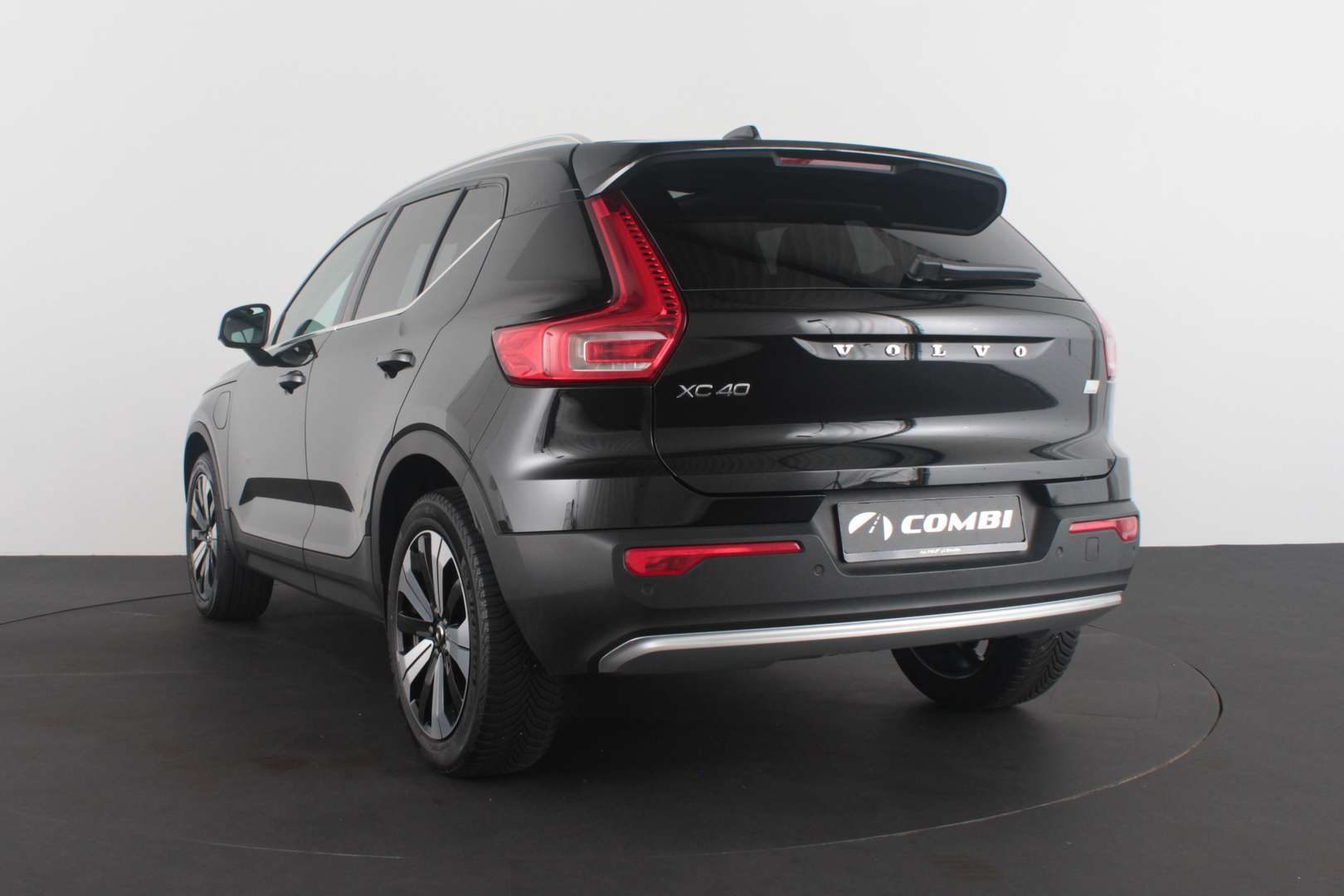 Volvo XC40 T5 Recharge Ultimate - 2023 - Joinsteer - #13