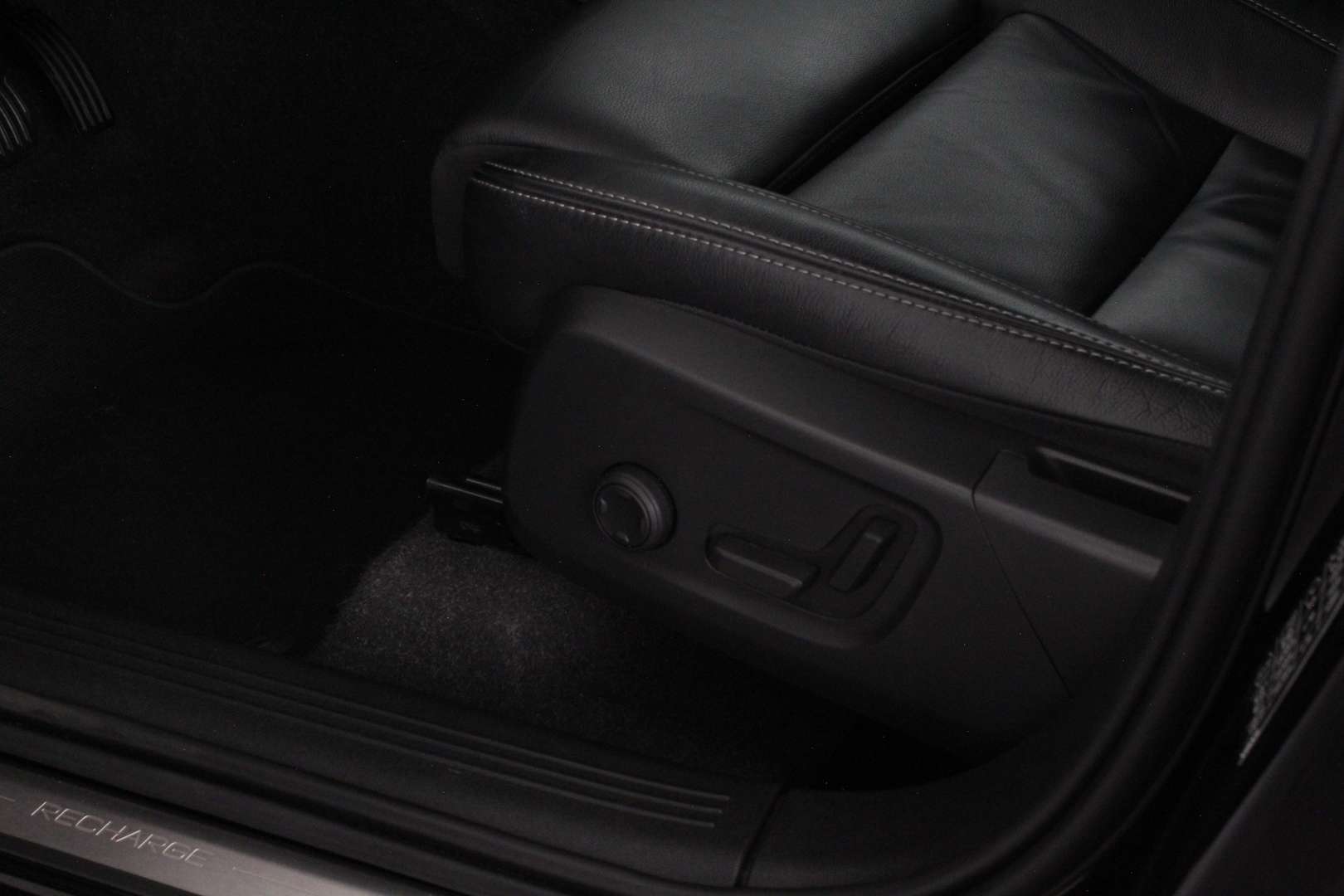 Volvo XC40 T5 Recharge Ultimate - 2023 - Joinsteer - #20