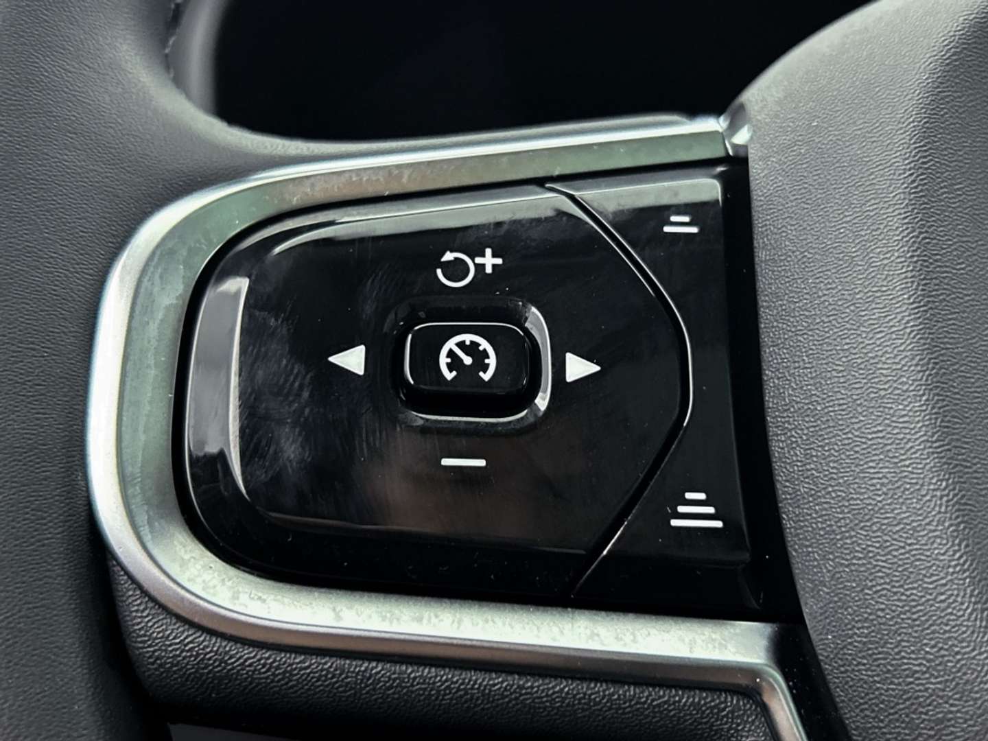 Volvo XC60 T6 Ultimate - 2024 - Joinsteer - #15