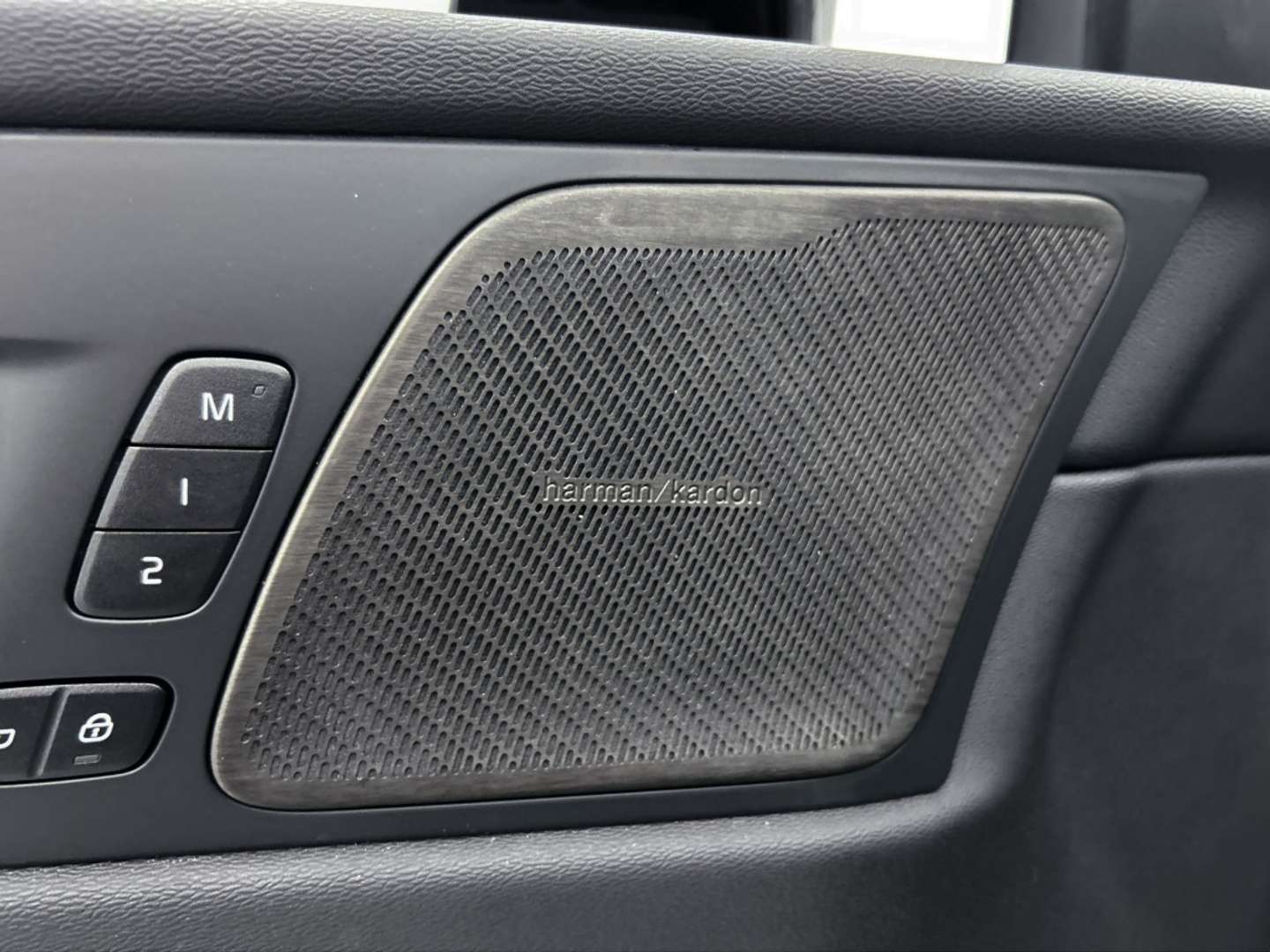 Volvo XC60 T6 Ultimate - 2024 - Joinsteer - #24